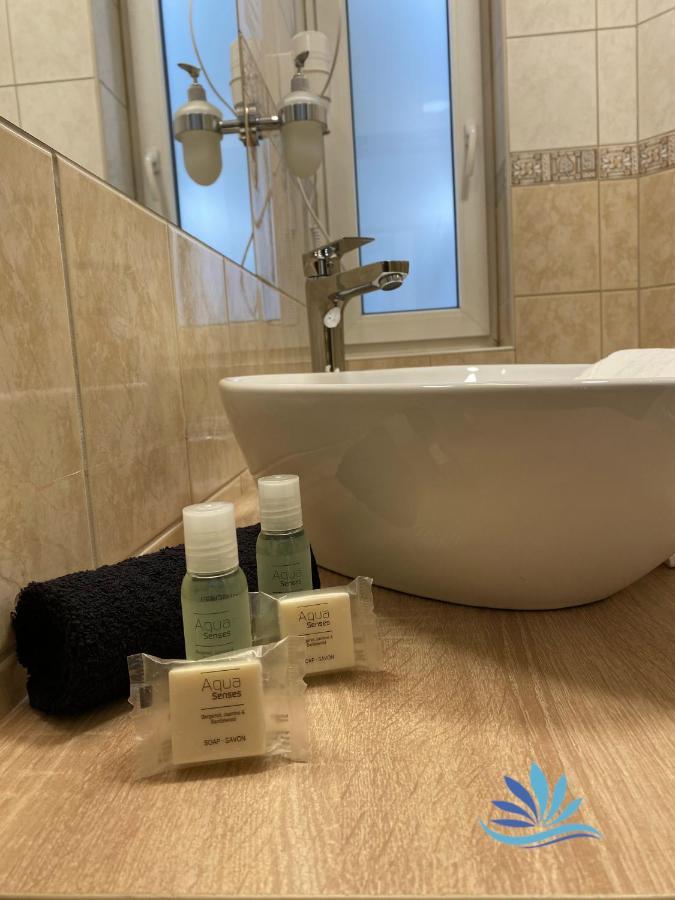 Hotel Aqua Sárvár Екстериор снимка