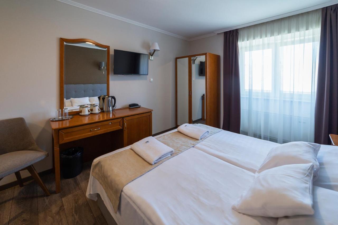 Hotel Aqua Sárvár Екстериор снимка