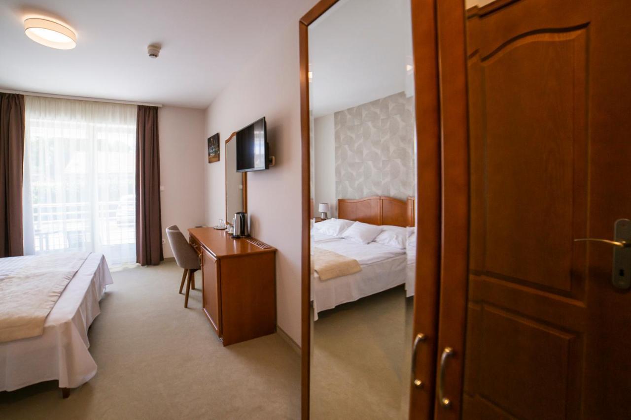 Hotel Aqua Sárvár Екстериор снимка
